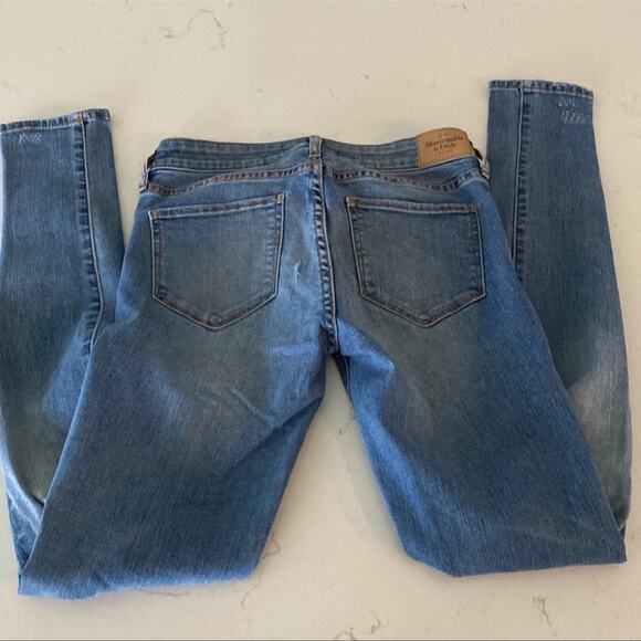 Abercrombie & Fitch Denim Blue Signature Collection Super Skinny Jeans Size 24 - Picture 4 of 4